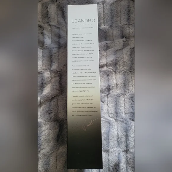 Leandro Limited White Hair Straightener - Picture 3 of 4